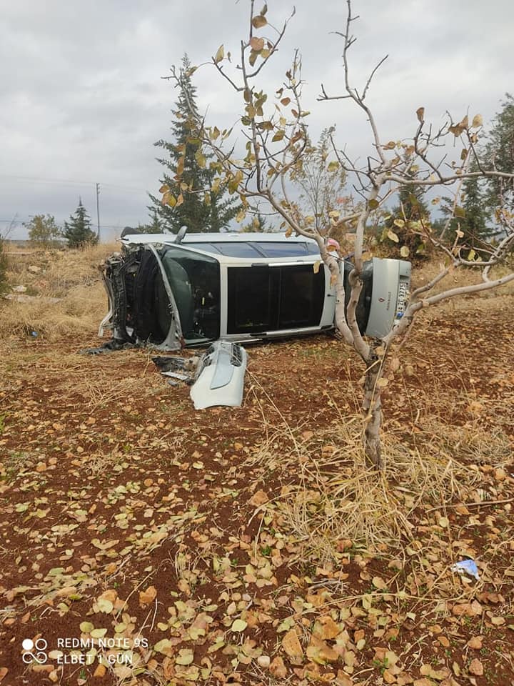 TRAFİK KAZASINDA MADDİ HASAR MEYDANA GELDİ