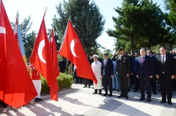 15 Temmuz Milli Birlik gününde Şehitlikte dualar yapıldı