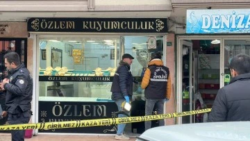 3.5 milyon TL’lik silahlı ve kar maskeli kuyumcu soygunu