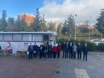 33'ÜNCÜ VERGİ HAFTASI KUTLAMALARINDA KAN BAĞIŞI