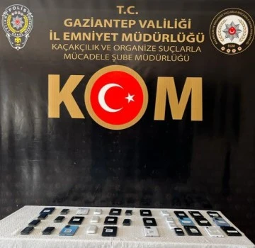 34 adet kaçak cep telefonu ele geçirildi