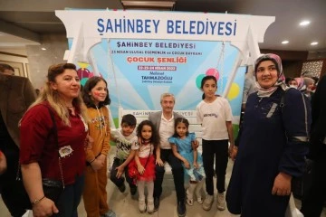 50 BİNDEN FAZLA ÇOCUK 23 NİSAN’I ŞAHİNBEY’DE KUTLADI