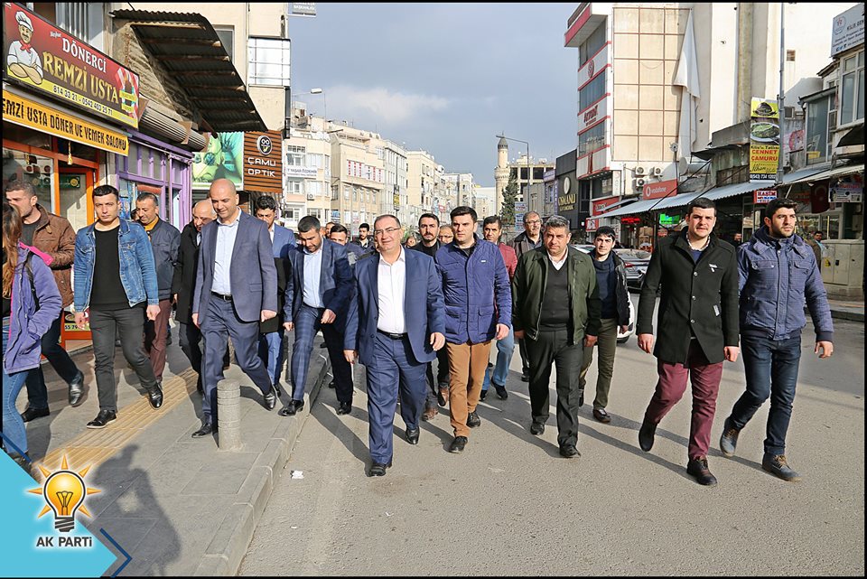 AK PARTİ KİLİS BELEDİYE BAŞKAN ADAYI AV. M. ABDİ BULUT  “HALKA HİZMET HAKKA HİZMET DİYEREK YOLA ÇIKTIK, GÖNÜLLER İNŞA ETMEYE GELİYORUZ”