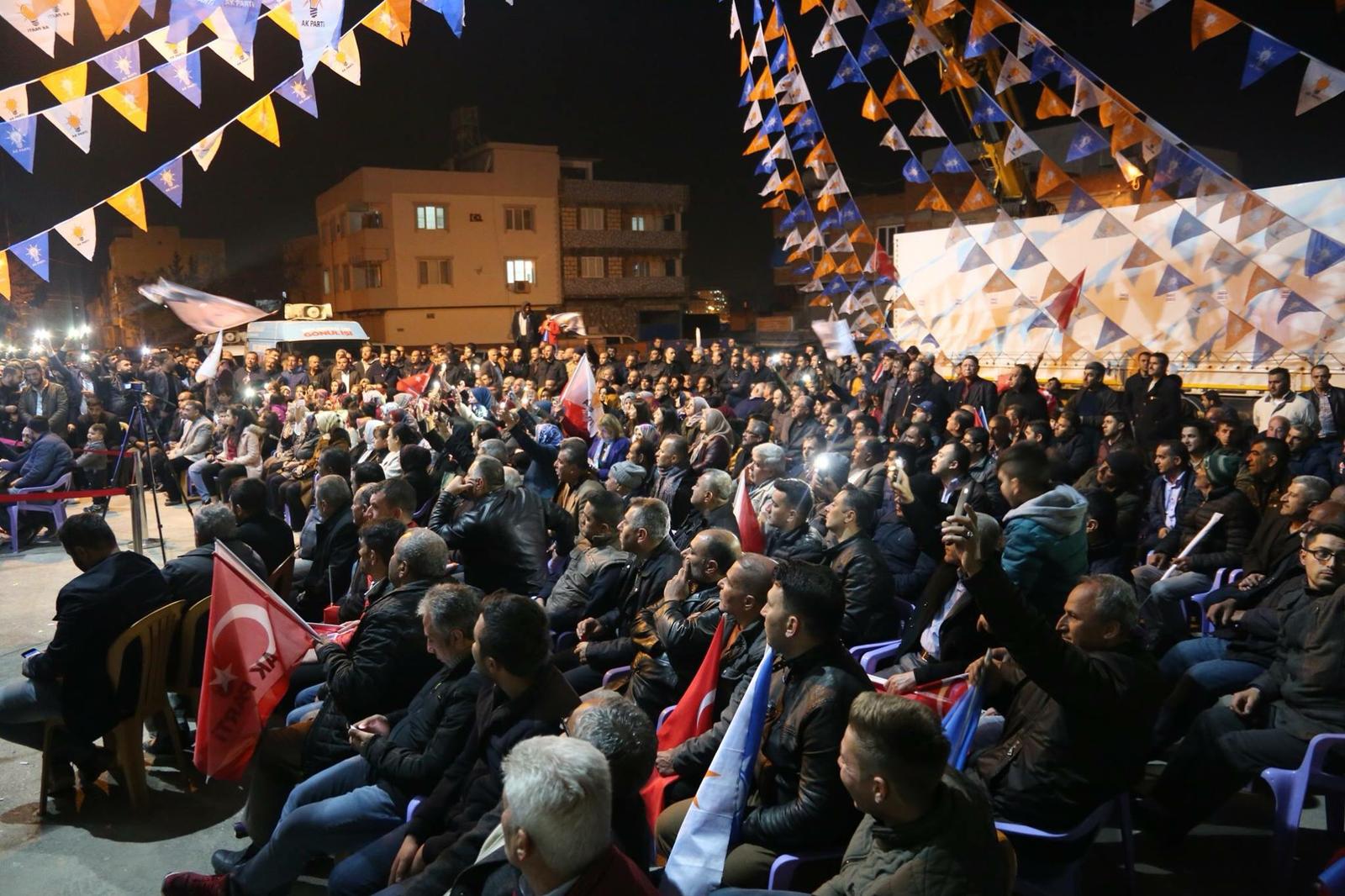 AK PARTİ’DE BÜYÜK COŞKU! YAVUZ SULTAN SELİM MAHALLESİ ABDİ BULUT’U BAĞRINA BASTI!