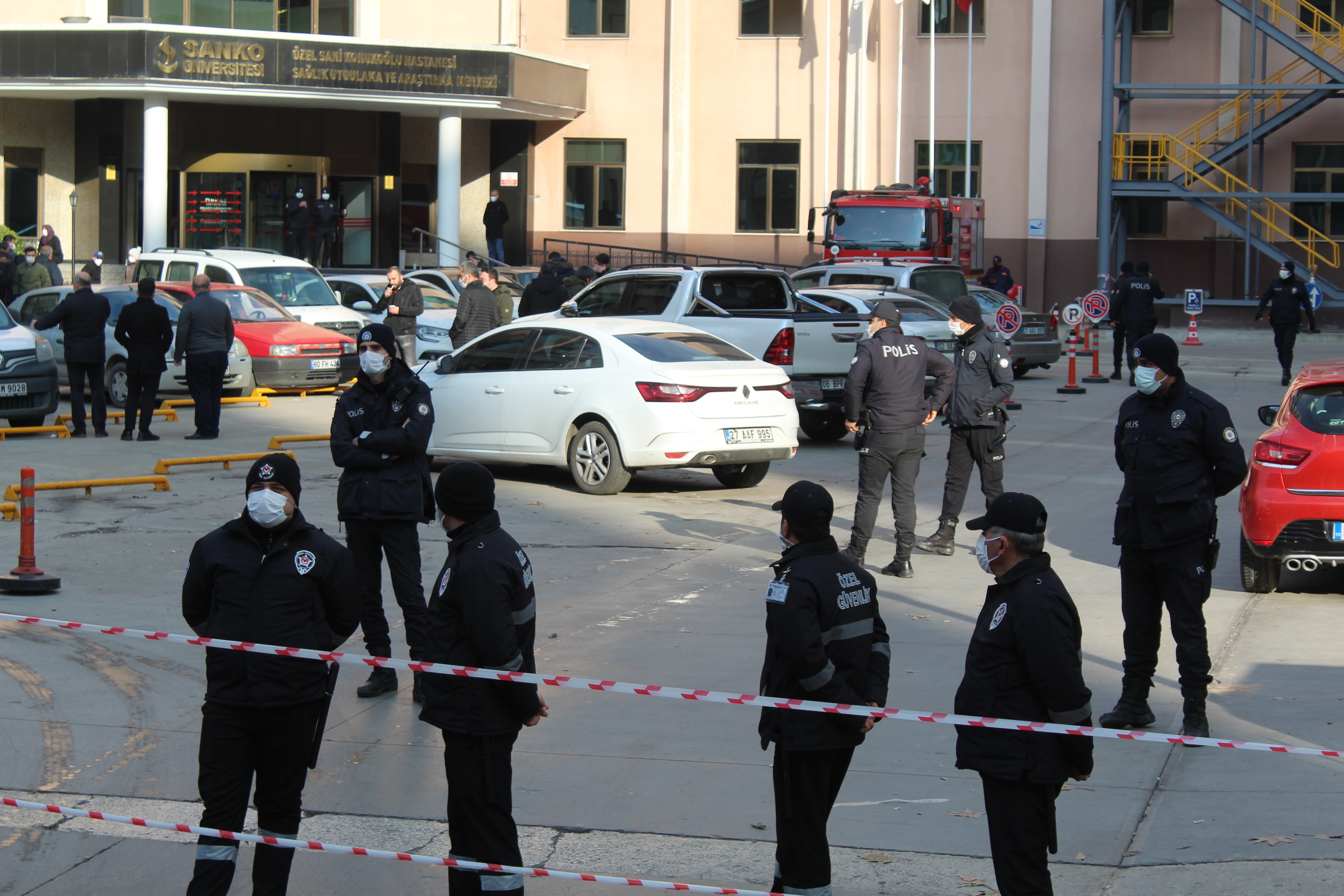 GAZİANTEP'TE ÖZEL HASTANEDE OKSİJEN TÜPÜ PATLADI: 10 KİŞİ HAYATINI KAYBETTİ