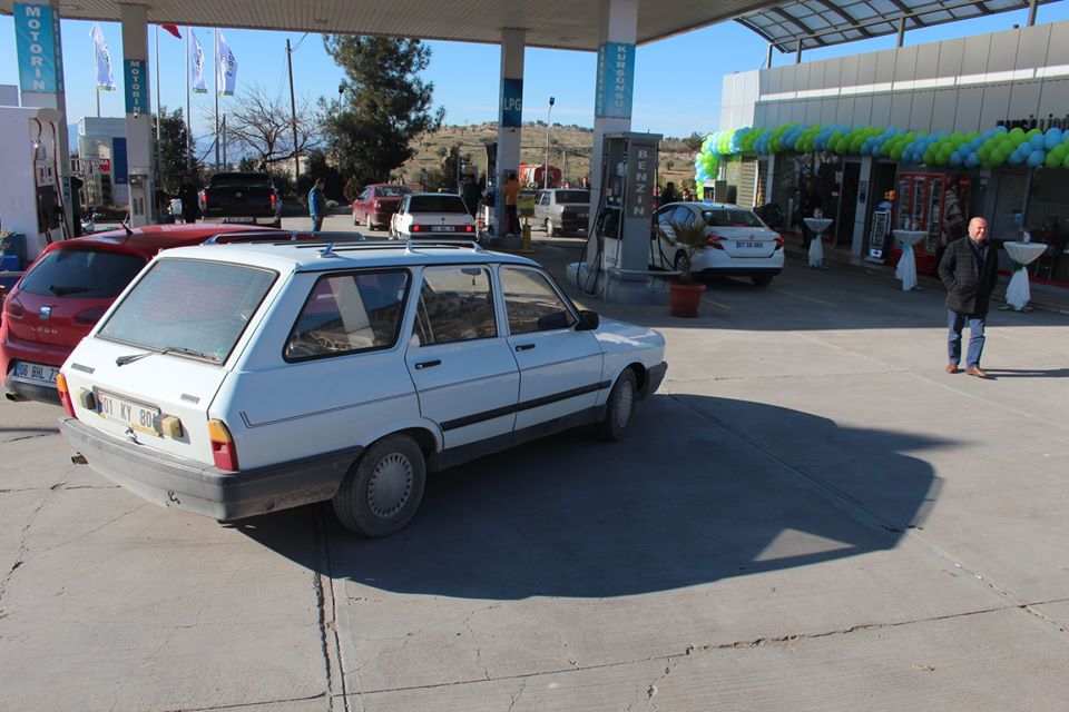 ÇAYCI HÜSEYİN HANGİLLİOĞLU PETROL'DE KAMPANYAYA KATILDI