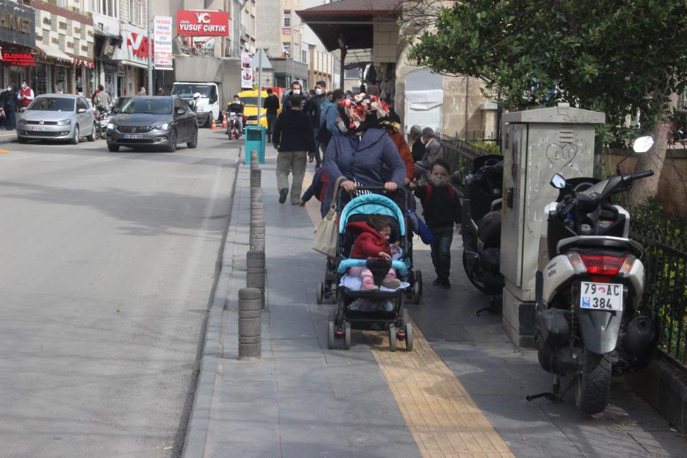 SINIR KENTİ KİLİS'TE KORONA VAKALARI TAVAN YAPTI