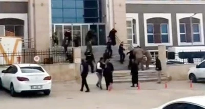 Adliye önünde husumetli aileler arasında kavga: 16 yaralı, 15 gözaltı