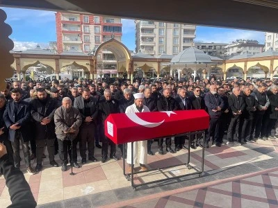 Ağa Gündoğmuş askeri törenle toprağa verildi