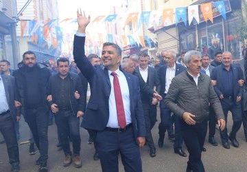 AK Parti'de neler Oluyor? Ekrem Çetin Mahallesinde izdiham! Gelecek Partisinden tam destek!