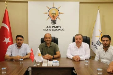 AK PARTİ İL YÖNETİM KURULU TOPLANTISINI YAPTI