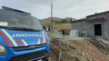 Alacak verecek meselesinde ağabey, kardeşini vurdu