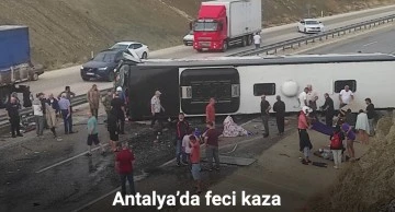 Antalya’da yolcu otobüsü devrildi