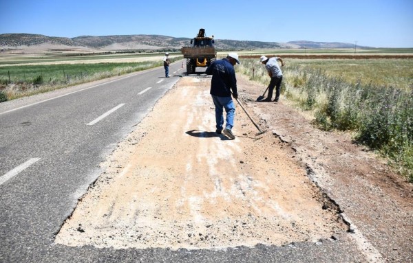 ARABAN'IN KIRSAL MAHALLELERİNDE ONARIM ÇALIŞMALARI BAŞLADI