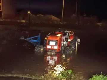 Bahçe ve tarlalar göle döndü