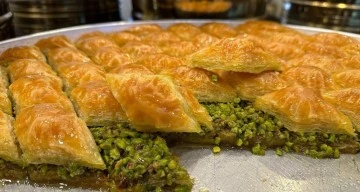 “Baklavadan en fazla 2 dilim yenilmeli”