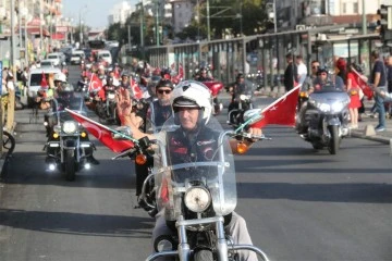 Başkan Tahmazoğlu ve Türk Chopper gaziler için turladı