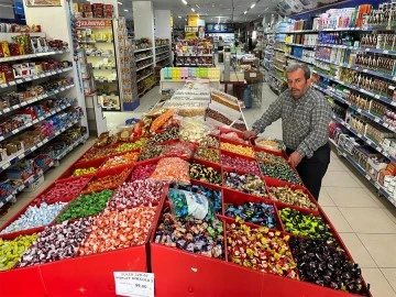 Bayram çerezlerinin ve şekerlerinin en tazesi Halkmar şubelerinde