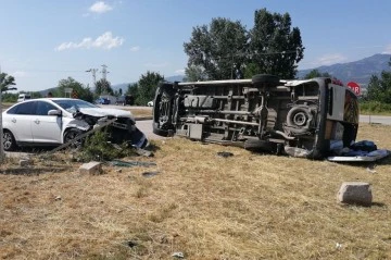 Bayram tatiline giderken kaza yaptılar: 3’ü ağır 18 yaralı