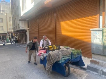 Belediye Çalışanı Ali Zaptiyeoğlu'nun duyarlı davranışı içimizi ısıttı