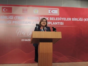 “BİR BELEDİYE BAŞKANI OLARAK KIBRISLI KARDEŞLERİMİZLE GİDECEK ÇOK YOLUMUZ OLDUĞUNU BİLİYORUM”