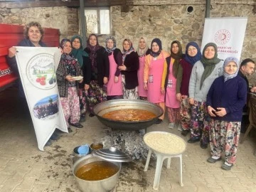 Bu köyde herkes yüzyıllardır Ramazan'ın ilk günü aynı yemeği yiyor