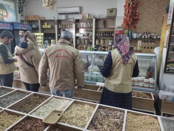 Cafe, Market ve Kuruyemişçilere Yılbaşı denetimi