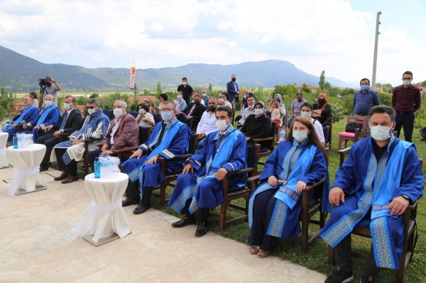 Çameli Meslek Yüksekokulu ilk mezunlarını verdi
