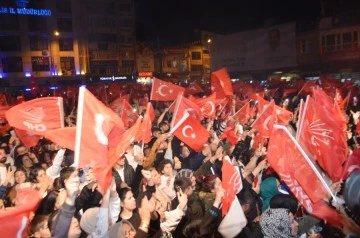 CHP'de sevinç gösterisi izdihama dönüşecekti!