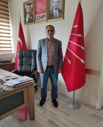 CHP Merkez İlçe Başkanı Geloğlu :  “Büyük ölülere matem gerekmez, fikirlerine bağlılık gerekir”