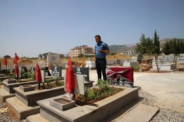 Deprem bölgesinde acılar hala taze