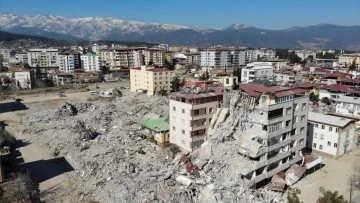 Deprem soruşturmasında tutuklanan eski belediye başkanı tahliye edildi