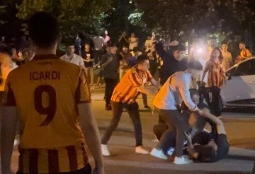 Derbi sonrası taraftarlar arasında kavga çıktı