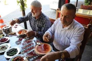 Doğal antibiyotik özelliği taşıyan 'Beyran'a yoğun ilgi