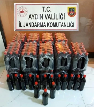 Durdurulan araçta 550 litre faturasız nar ekşisi ele geçirildi