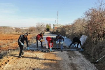 ERİKLİ MAHALLESİ’NİN TÜM YOLLARINA KİLİTLİ PARKE TAŞI DÖŞENDİ