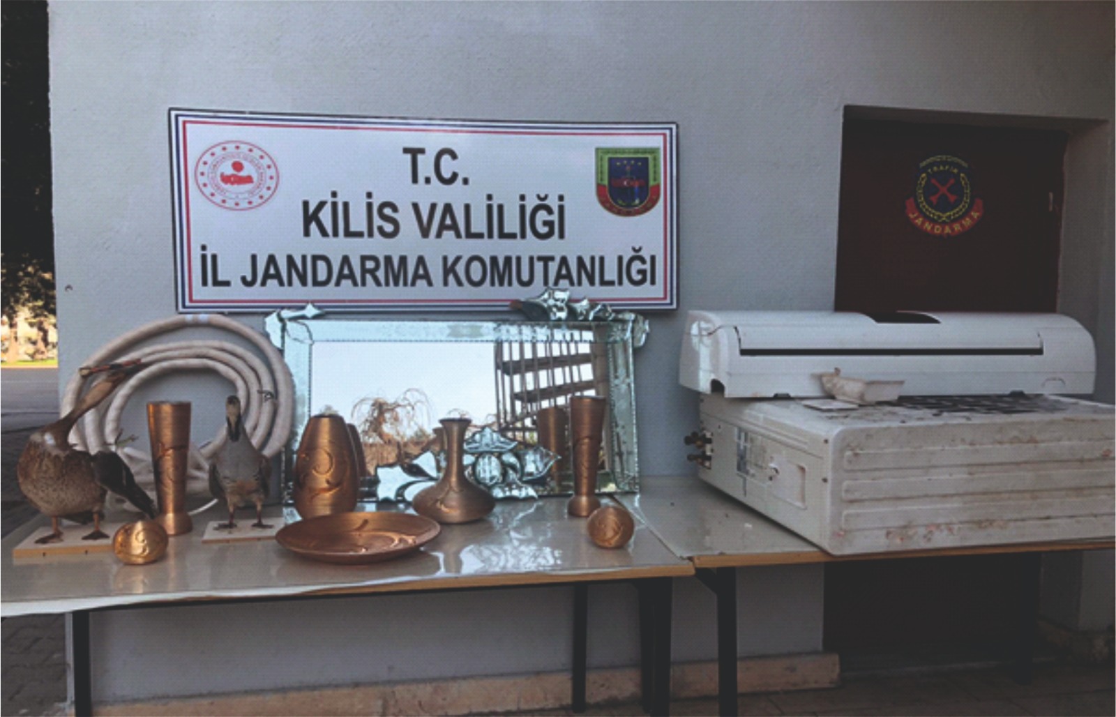 JASAT BAĞ EVİ HIRSIZLARINI YAKALADI