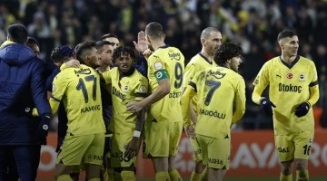 Fenerbahçe galibiyete İrfan Can'la uzandı