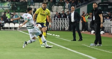 Fenerbahçe, Konya'da umutlarını tüketti!