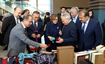 GAÜN’de uluslararası tekstil kongresi 