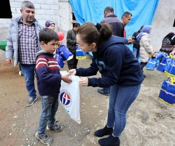 GAÜN Uluslararası Öğrencilerinden Depremzedelere Yardım Eli