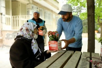 GAZİANTEP BÜYÜKŞEHİR’DEN BAYRAM VE ANNELER GÜNÜ İÇİN JEST!