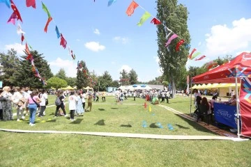  GAZİANTEP BÜYÜKŞEHİR “OBEZİTE” TEMASIYLA KENTTE İLK KEZ SAĞLIKLI YAŞAM FESTİVALİ DÜZENLEDİ