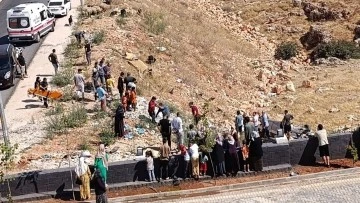 Gaziantep Feci Kaza! Koyun sürüsüne çarpmamak için uçuruma yuvarlandı