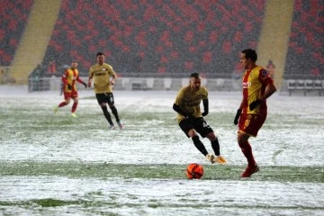 GAZİANTEP FK- YENİ MALATYASPOR MAÇI İLERİ BİR TARİHE ERTELENDİ