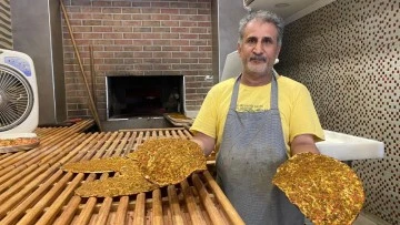 Gaziantep'in Ramazan ayında da vazgeçilmeyen lezzeti 'lahmacun'