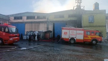 Gaziantep’te geri dönüşüm fabrikasında yangın