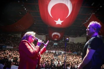 Haluk Levent, Gaziantep’te hayranlarıyla buluştu