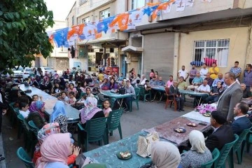 Hürriyet mahallesinde başkana coşkulu karşılama