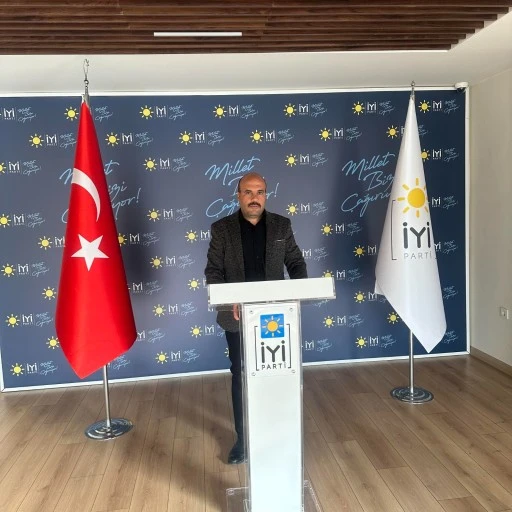 İYİ Parti Kilis Merkez ilçe Başkanı Kılıç &quot;CHP Belediyesinde Kol Kırıldı Yen İçinde Kalmadı&quot;